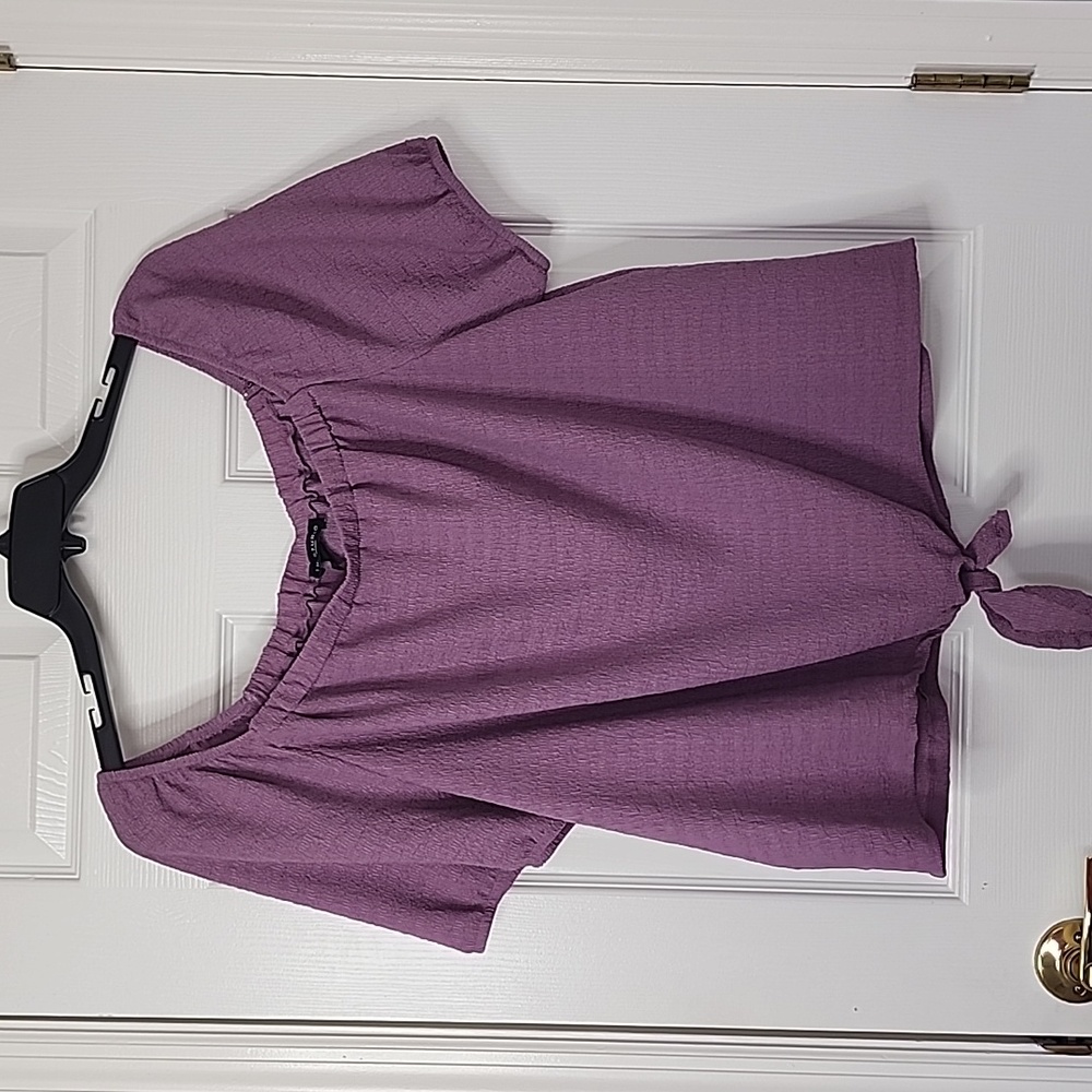 PLUS SIZE I.N. STUDIO WOMAN'S TOP